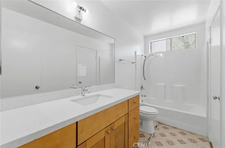 9362 Shadowood Drive G, Montclair, California 91763