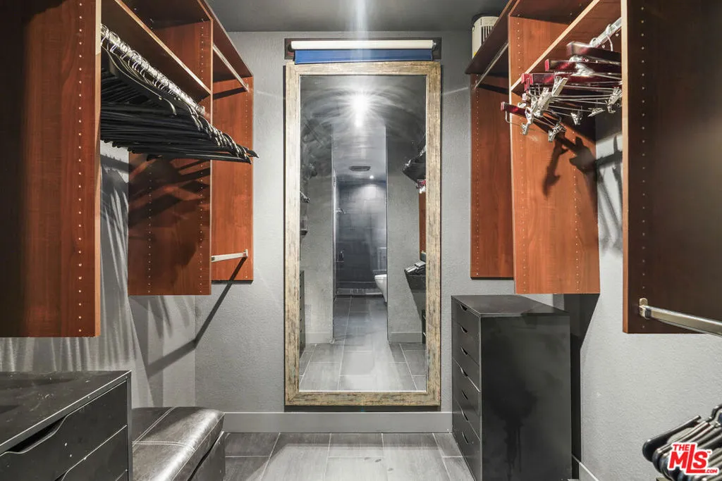 Large Walk-in Closet
