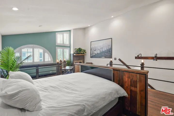 Bedroom Features Collapsing TV