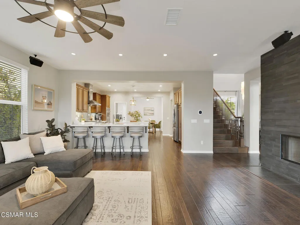 13676 Shenandoah Way, Moorpark -HsHProd-