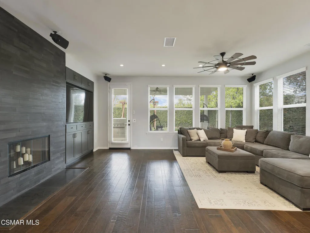 13676 Shenandoah Way, Moorpark -HsHProd-