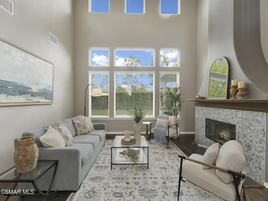 13676 Shenandoah Way, Moorpark -HsHProd-