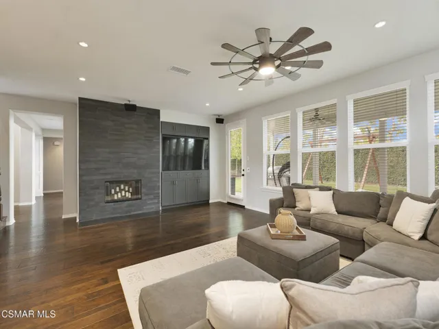 13676 Shenandoah Way, Moorpark -HsHProd-