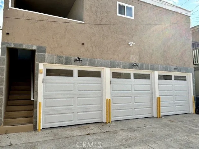 904 W Balboa Boulevard, Newport Beach, California 92661