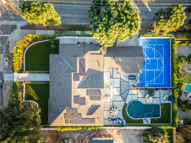 3890 Shadow Grove Road, Pasadena, California 91107