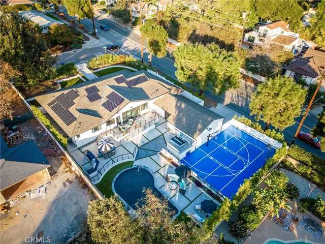 3890 Shadow Grove Road, Pasadena, California 91107