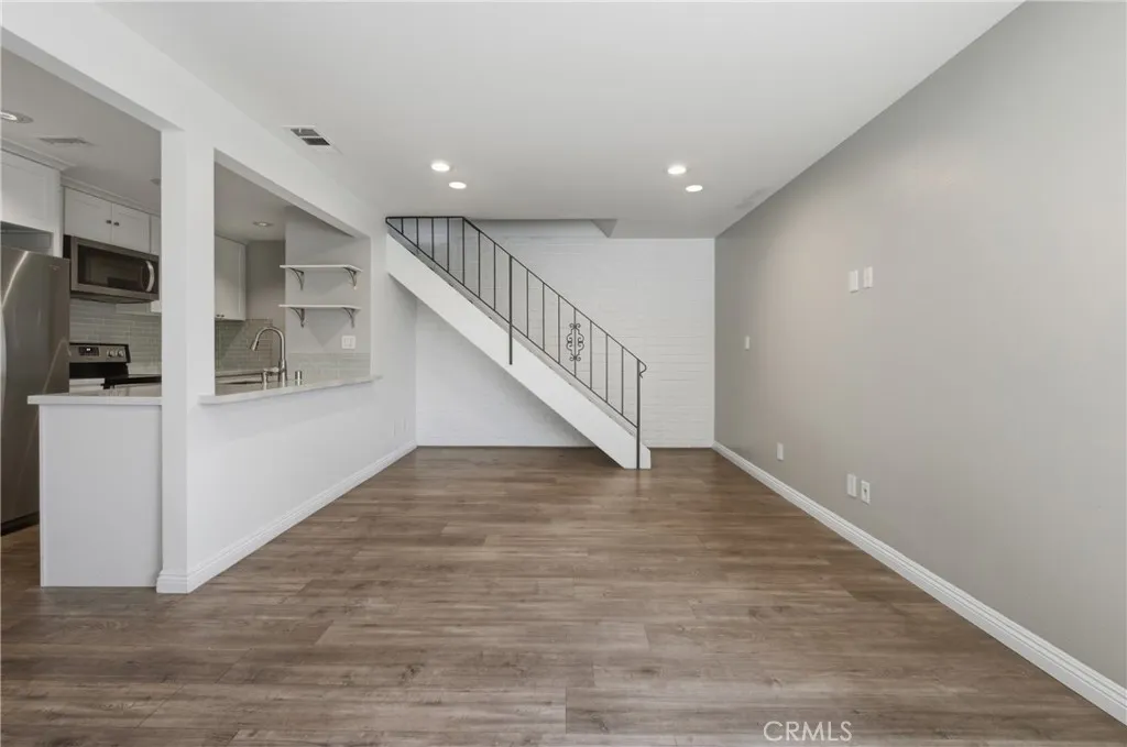 16713 Viewpoint Lane 138b, Huntington Beach, California 92647 — photo 4