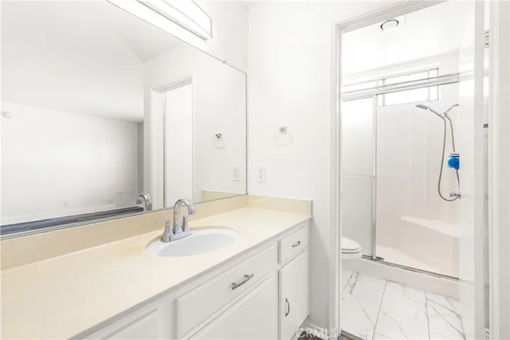 15214 S Raymond Avenue 111, Gardena, California 90247