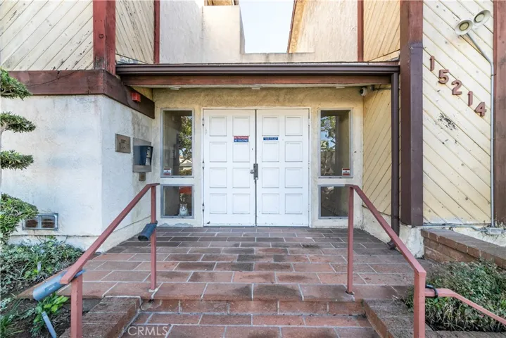 15214 S Raymond Avenue 111, Gardena, California 90247