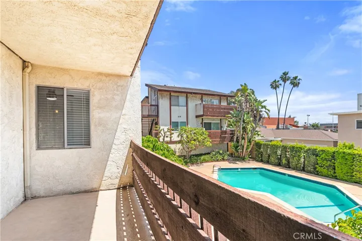 15214 S Raymond Avenue 111, Gardena, California 90247