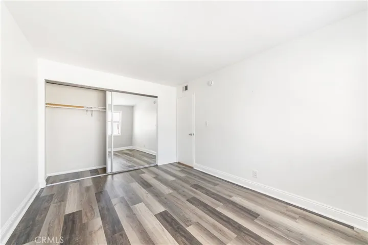 15214 S Raymond Avenue 111, Gardena, California 90247