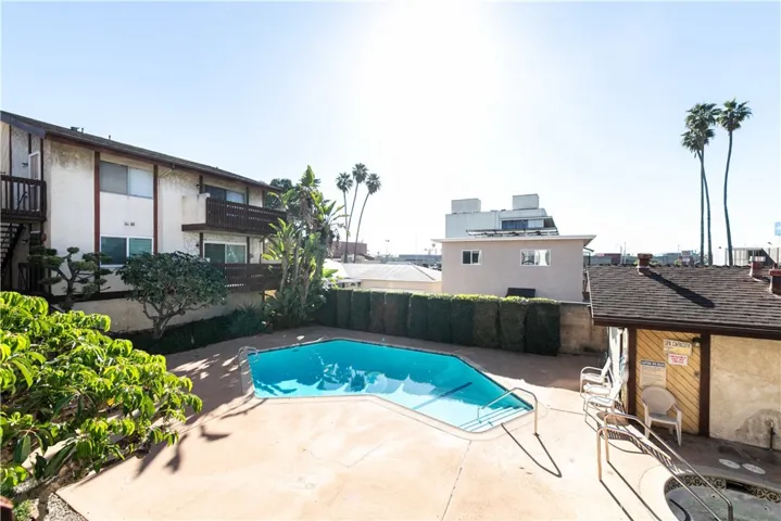 15214 S Raymond Avenue 111, Gardena, California 90247