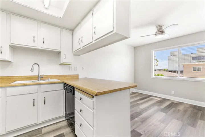 15214 S Raymond Avenue 111, Gardena, California 90247