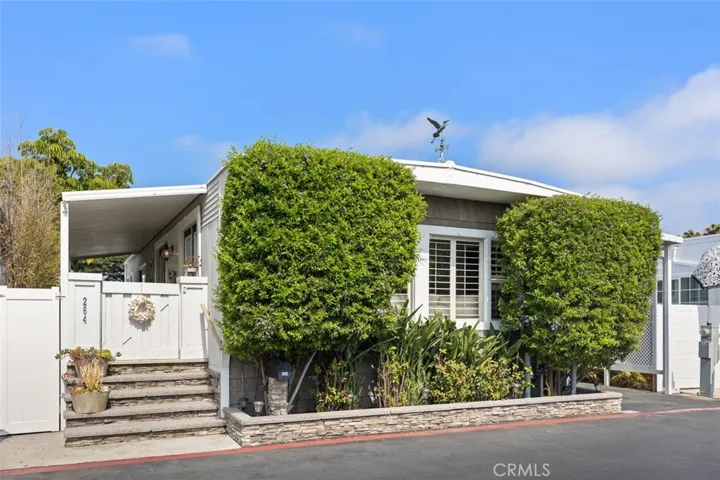 WELCOME HOME