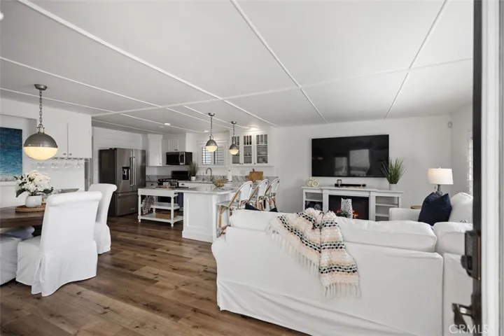 OPEN CONCEPT