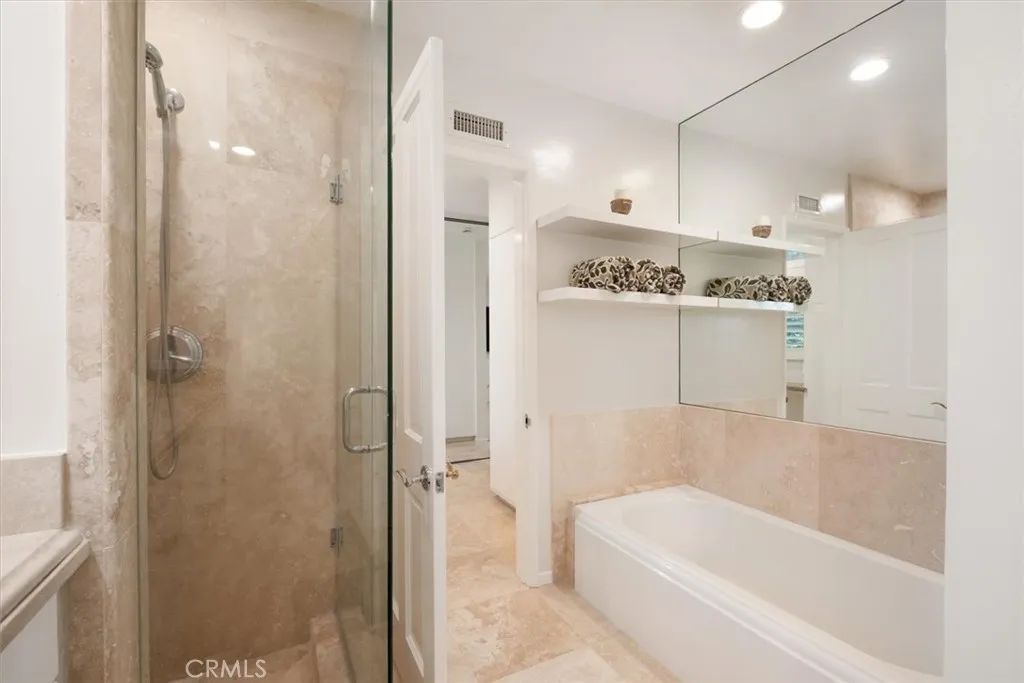 Full bath ground floor