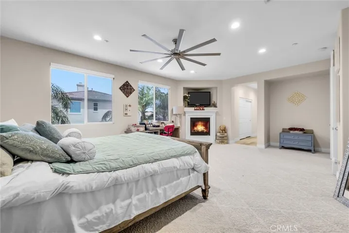 Main BR & Firepit