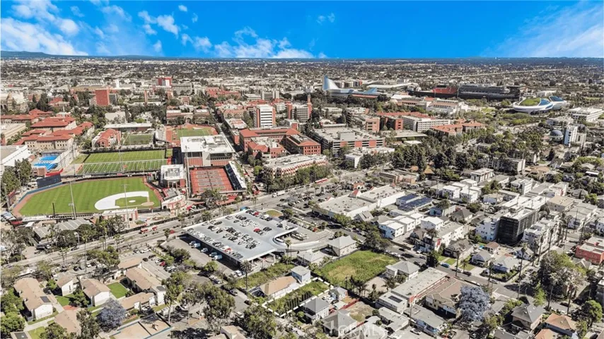 1146 W 35th, Los Angeles, California 90007
