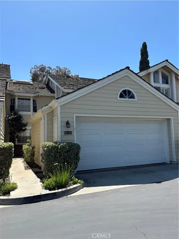 451 Medford Court 102, Long Beach, California 90803