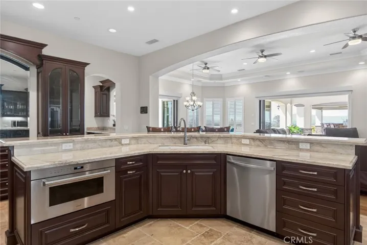 6355 Cresthaven, Riverside, California 92506