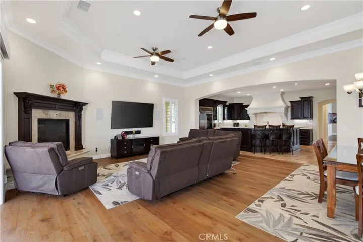 6355 Cresthaven, Riverside, California 92506