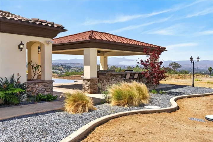 6355 Cresthaven, Riverside, California 92506