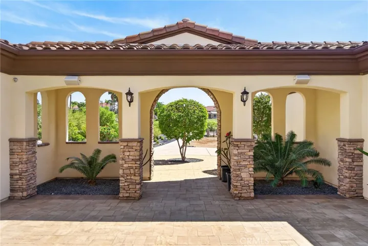 6355 Cresthaven, Riverside, California 92506