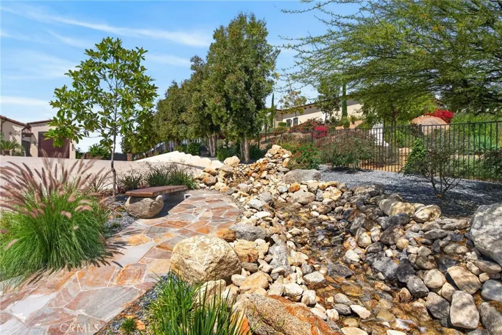 6355 Cresthaven, Riverside, California 92506