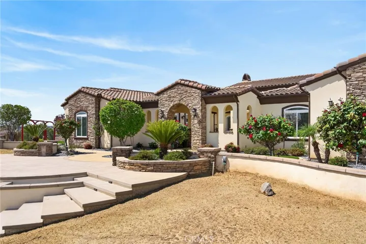 6355 Cresthaven, Riverside, California 92506