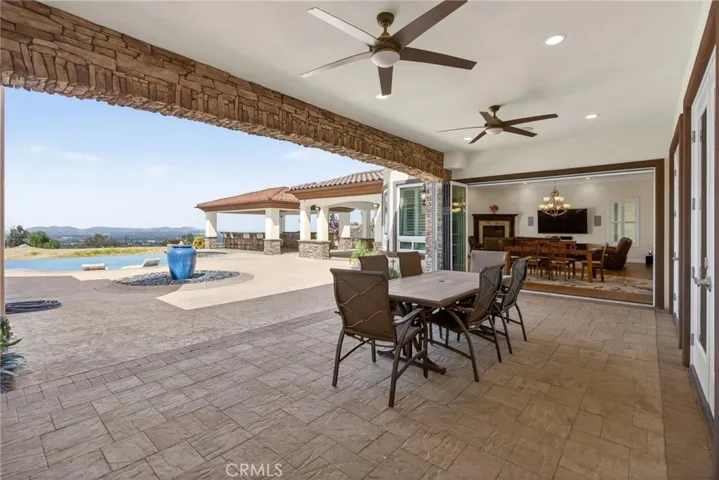 6355 Cresthaven, Riverside, California 92506