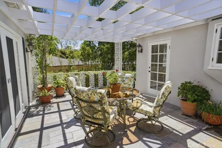 1973 Harding Avenue, Altadena, California 91001