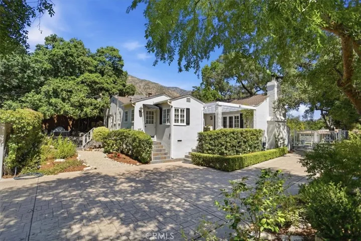 1973 Harding Avenue, Altadena, California 91001
