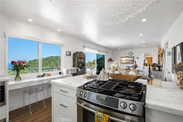21682 Ocean Vista Drive B, Laguna Beach, California 92651