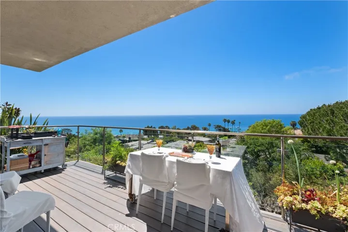 21682 Ocean Vista Drive B, Laguna Beach, California 92651