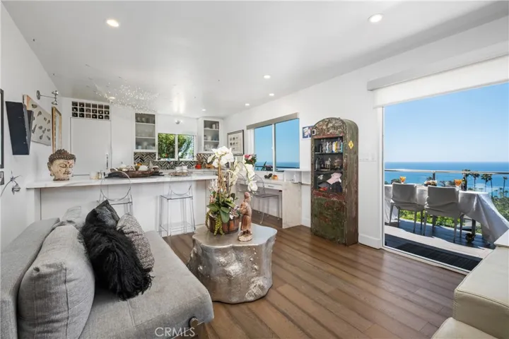 21682 Ocean Vista Drive B, Laguna Beach, California 92651