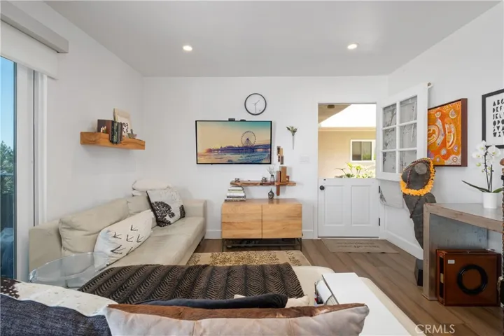 21682 Ocean Vista Drive B, Laguna Beach, California 92651