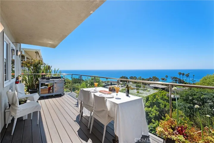 21682 Ocean Vista Drive B, Laguna Beach, California 92651