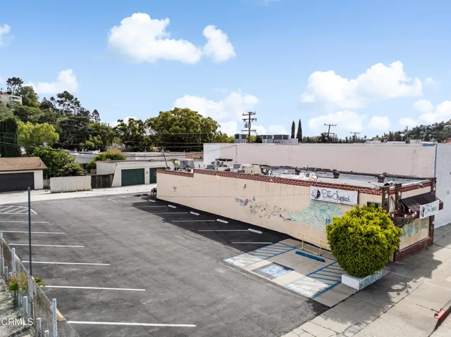 3020 W Main St 006
