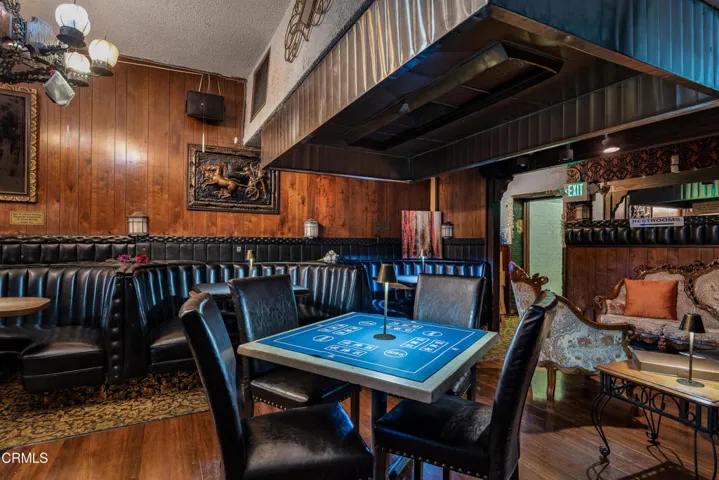 3020 W Main St 015