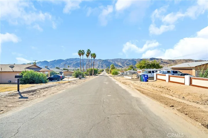 5968 Mariposa Avenue, 29 Palms, California 92277
