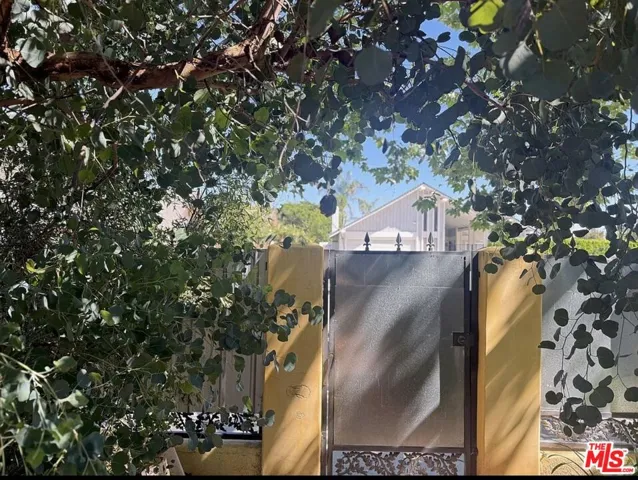 8311 Sale Avenue, West Hills, California 91304