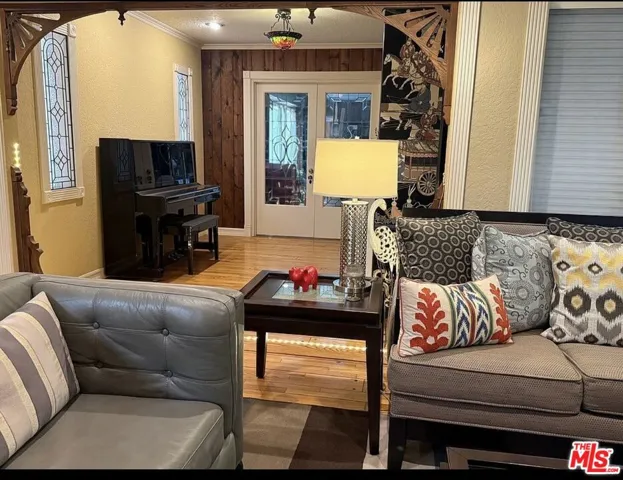 8311 Sale Avenue, West Hills, California 91304