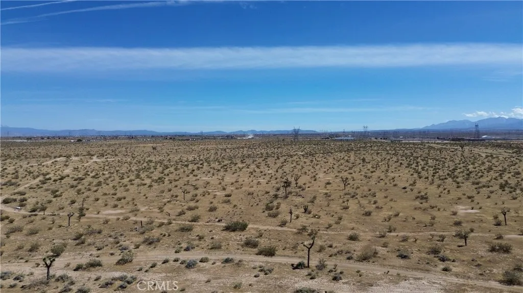 2 Air Expressway, Adelanto, California 92301 — photo 4