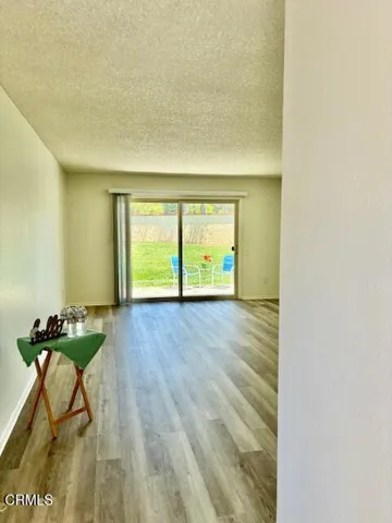 11240 living room