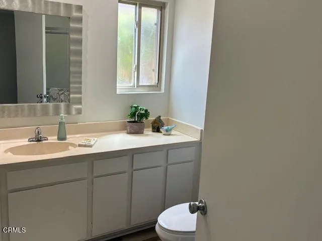 11240 guest bath