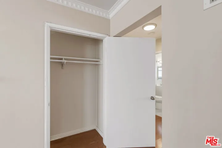 1643 N Formosa Avenue 5, Los Angeles, California 90046