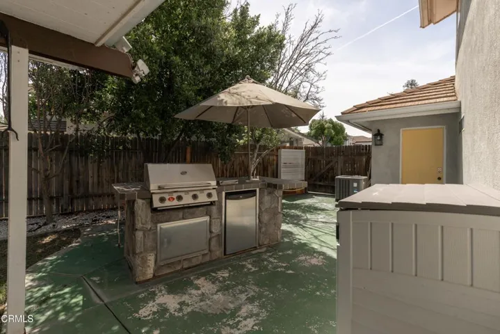 38_back_exterior_6