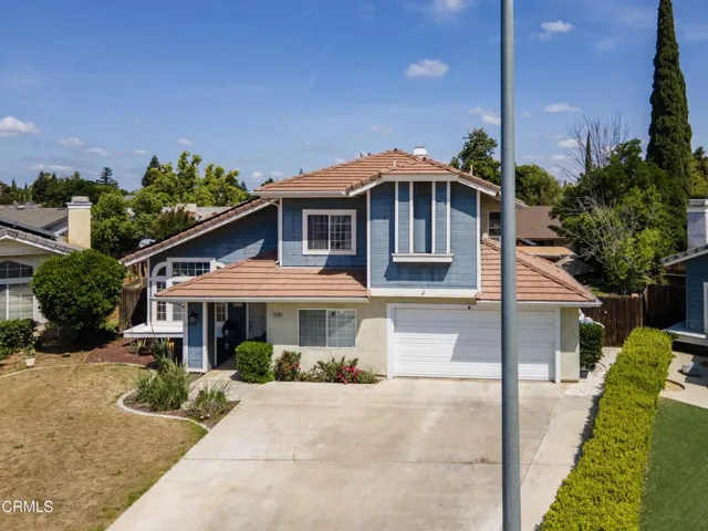 04_front_exterior_3