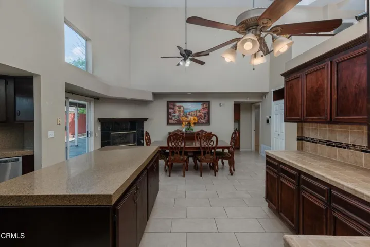 16_kitchen_1