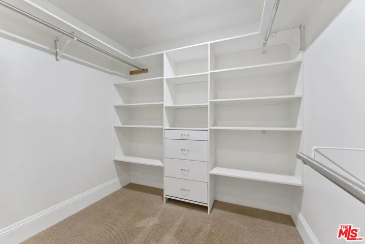 16123 W Sunset Boulevard 101, Pacific Palisades, California 90272